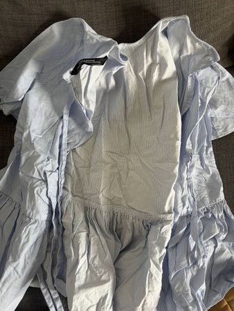 Chemise rayée bleue et blanche
