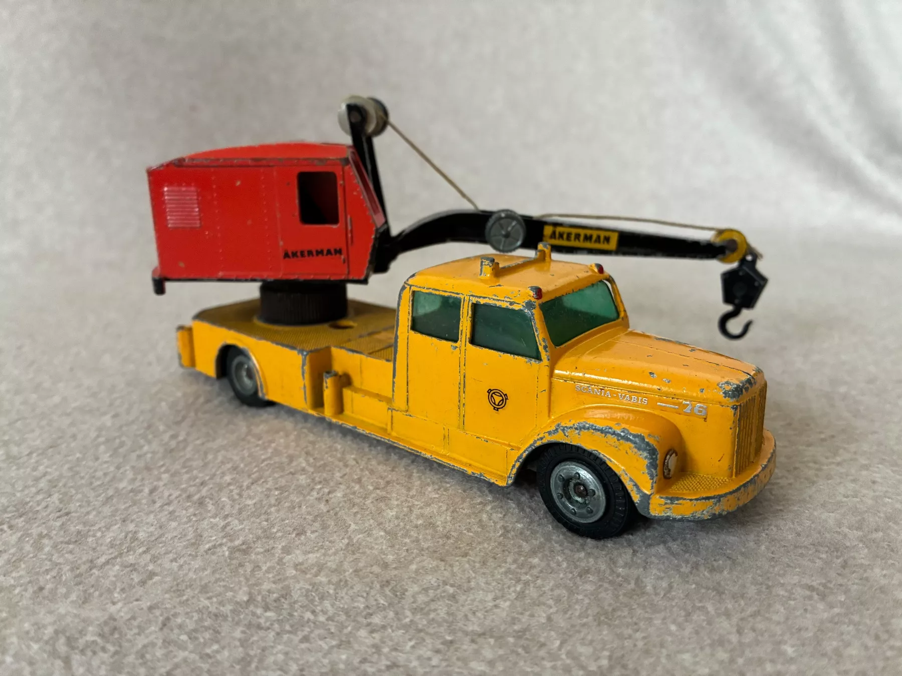 Tekno Modellini d'auto: Tekno Baumaschine – Usato da Gümmenen venduto da Supererland