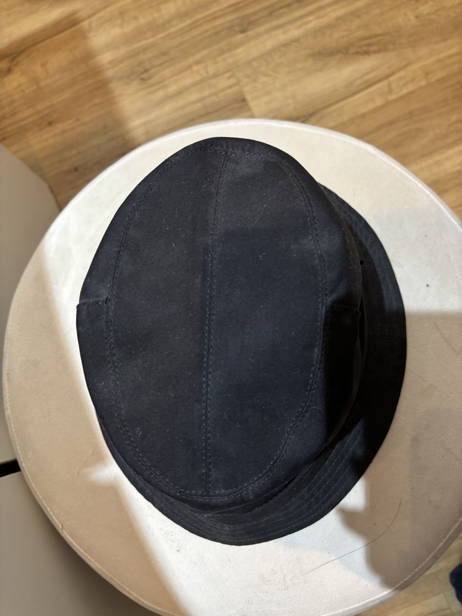 Burberry Copricapi, berretti & cappellini: Burberry Bucket Had / Regenhut – Usato da Höri venduto da Celine.11 3