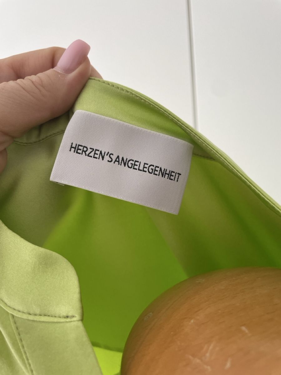 Chemisiers: Chemisier Herzen’s Angelegenheit – D'occasion à Montagny-la-Ville par Sissi-Sissi 2