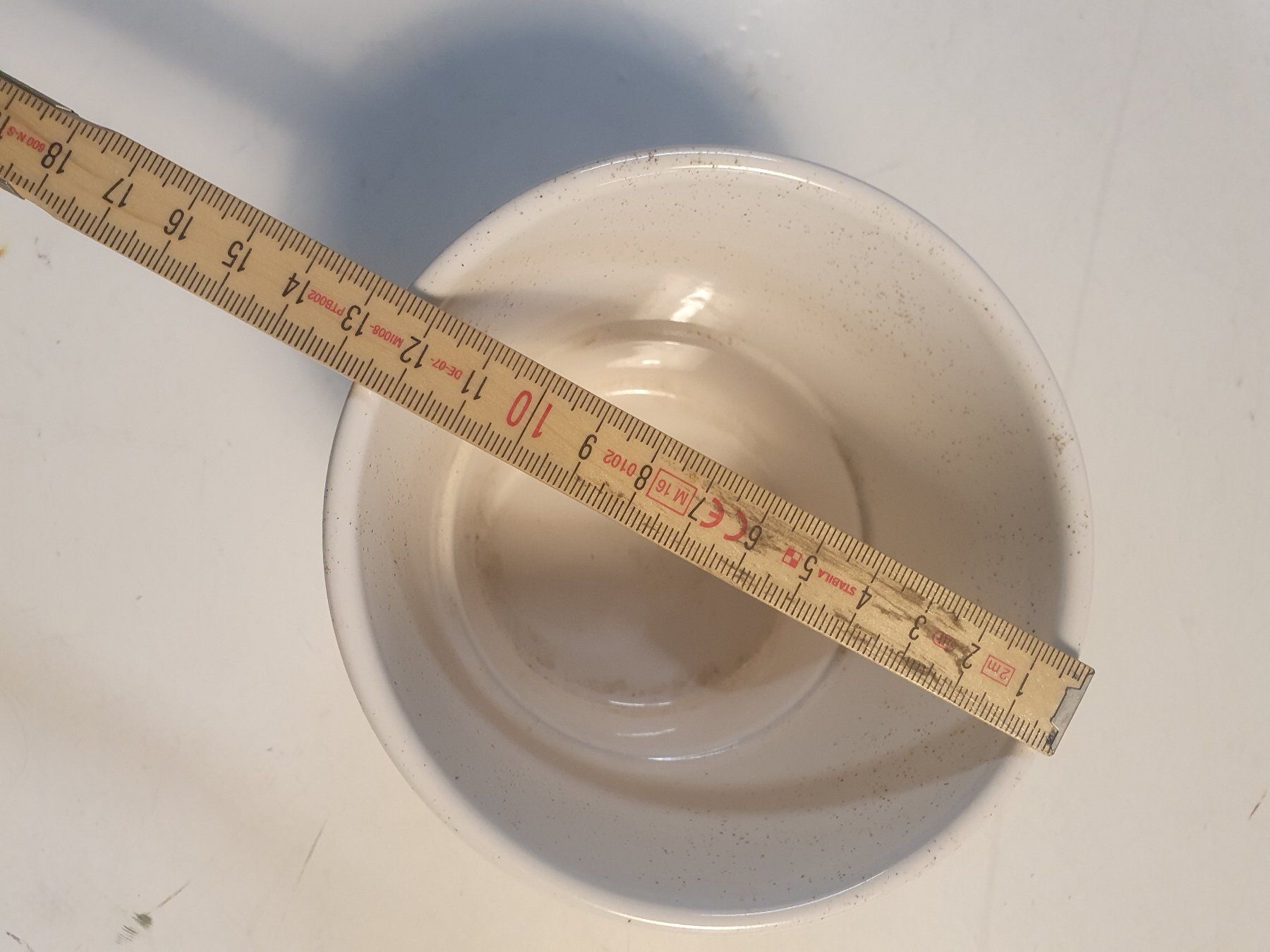 Blumentöpfe: Cachepot konisch weiss 13 x 10.5 cm – Gebraucht aus Zürich von loosebone 2
