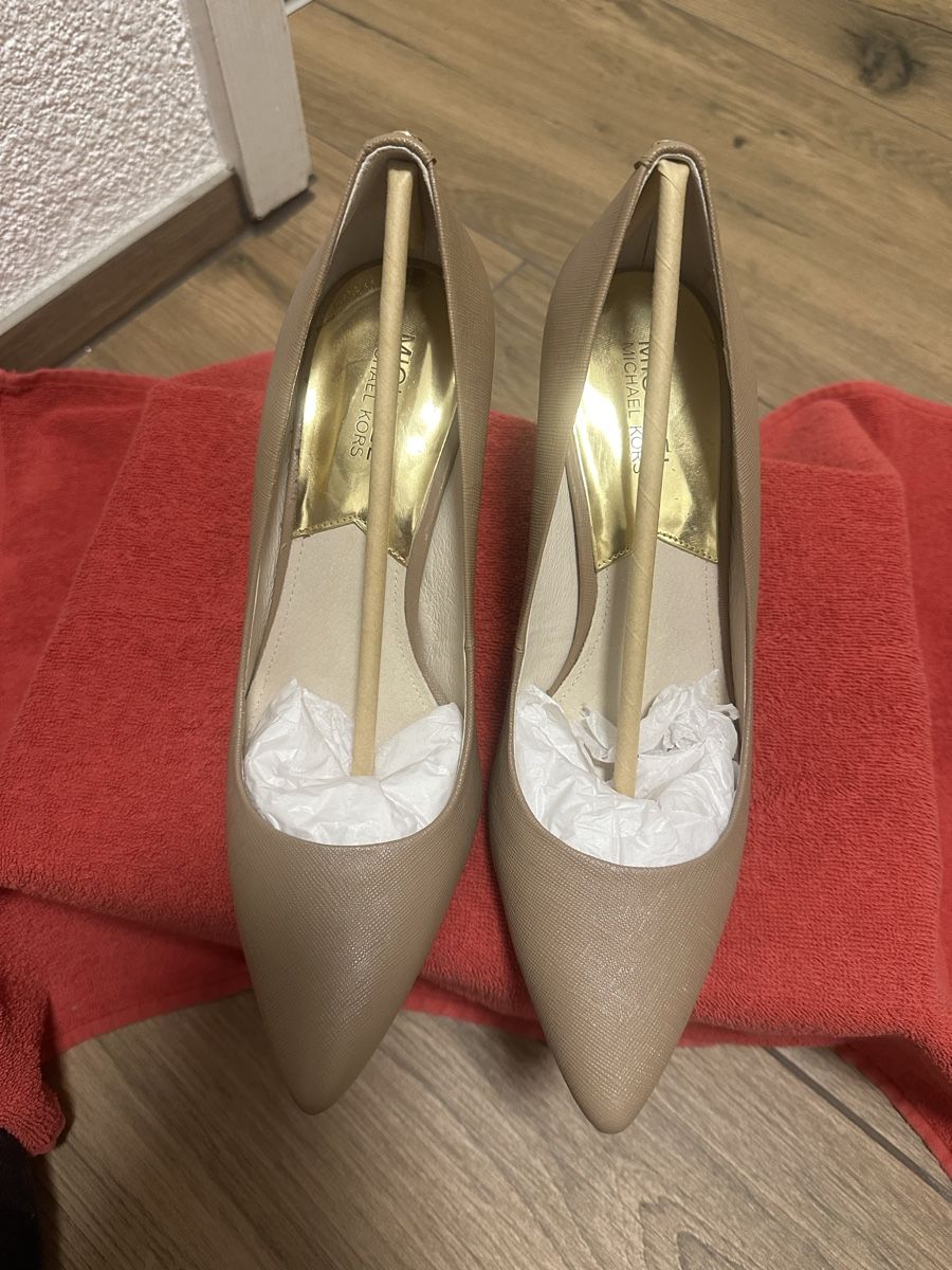 Michael Kors Scarpe da donna: Michael Kors Pumps Gr.39 – Usato da Pfungen venduto da Outlet64 1