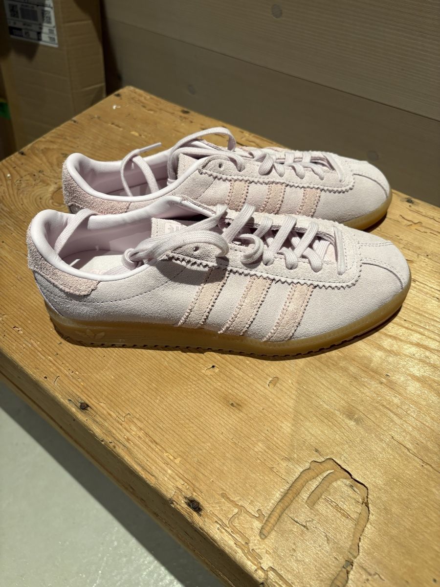 Adidas Scarpe da uomo: Adidas Sneakers  – Nuovo (secondo la descrizione) da aarau venduto da elledanielle 1