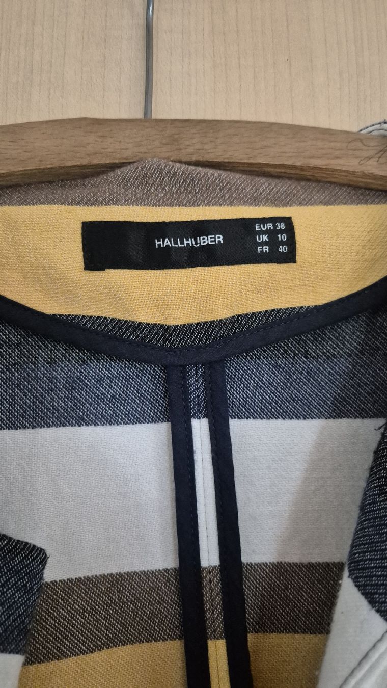 Hallhuber Jacken: Schicke Hallhuber Jacke – Gebraucht aus Winterthur von vss_h665 1