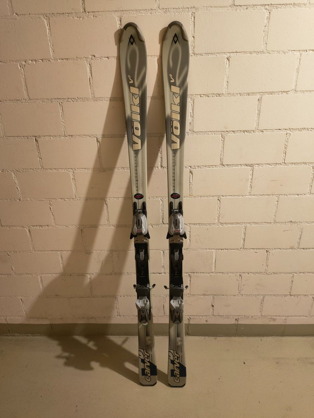 Völkl Skis: Ski Völkl – Gebraucht aus Rothrist von GIWALD