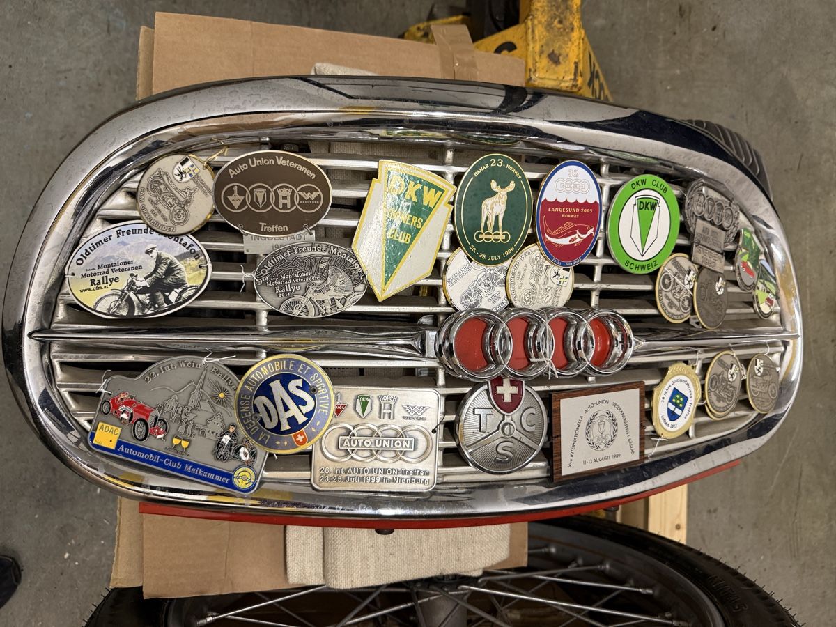 DKW Alle Autoersatzteile: Superbe calandre originale pour DKW Auto-Union Audi + badges – Gebraucht aus Cossonay-Ville von Jeromek 1