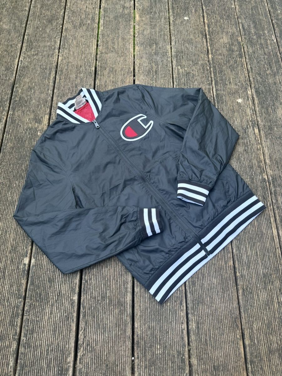 Champion Giacche: Champion Bomber Jacket, Noir / Gris, Taille S – Usato da Fétigny venduto da nit_p86f