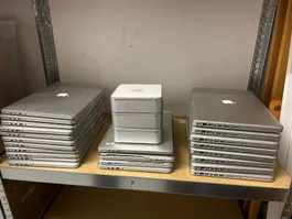 MacBook Pro Grosshandelsposten - Ideal für den Export
