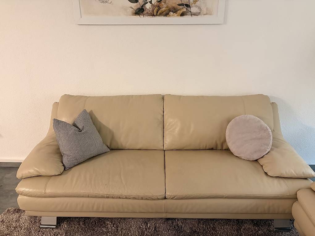 Divani: Beige Ledersofas - 2 Stück – Usato da Aarburg venduto da Dio17 1