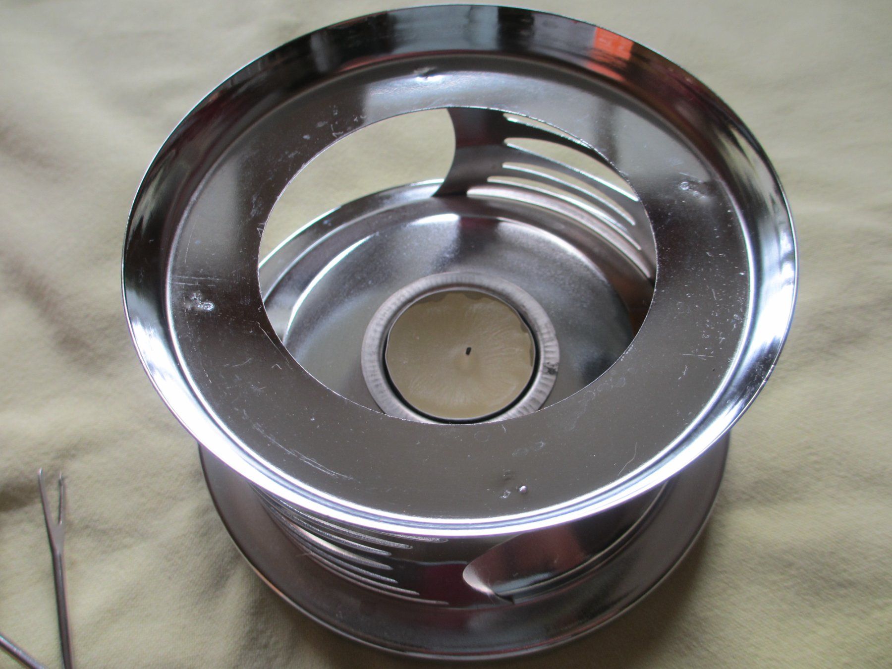 Elettrodomestici da cucina: Mini Rechaud  mit 3 kleinen Gabeln – Usato da Herisau venduto da fan_h9qj 1