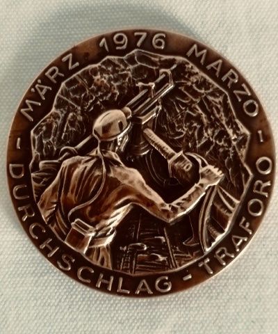 Medaglie: Medaille - Gotthardstrassentunnel 1976 – Usato da Merenschwand venduto da Garfield2026 2