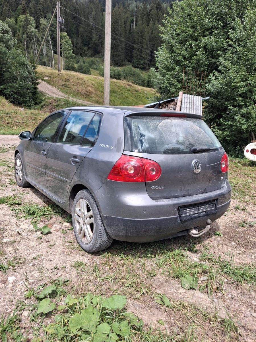 VW Autos: VW Golf – Defekt aus Schangnau von Roseggli82 7