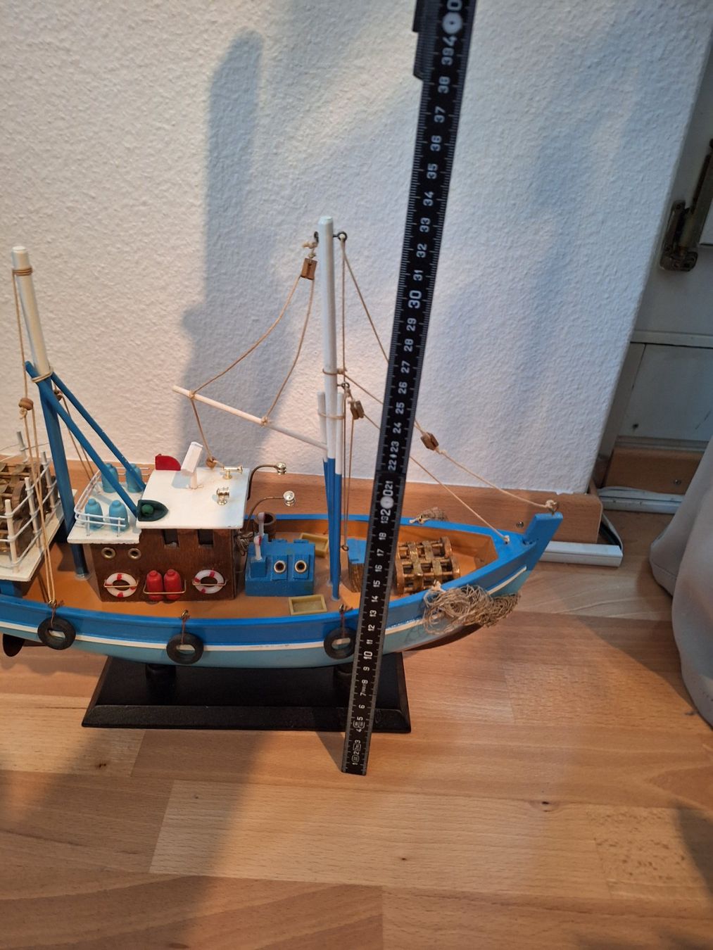 Kit di modellismo & Modellini statici: Schönes Deko Holzschiff – Usato da Zürich venduto da Mwb5 1