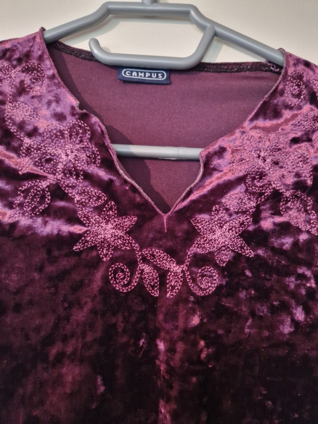 Camicette, T-shirt & Top: Bluse 152 k2 – Usato da Dietlikon venduto da gunner242 1