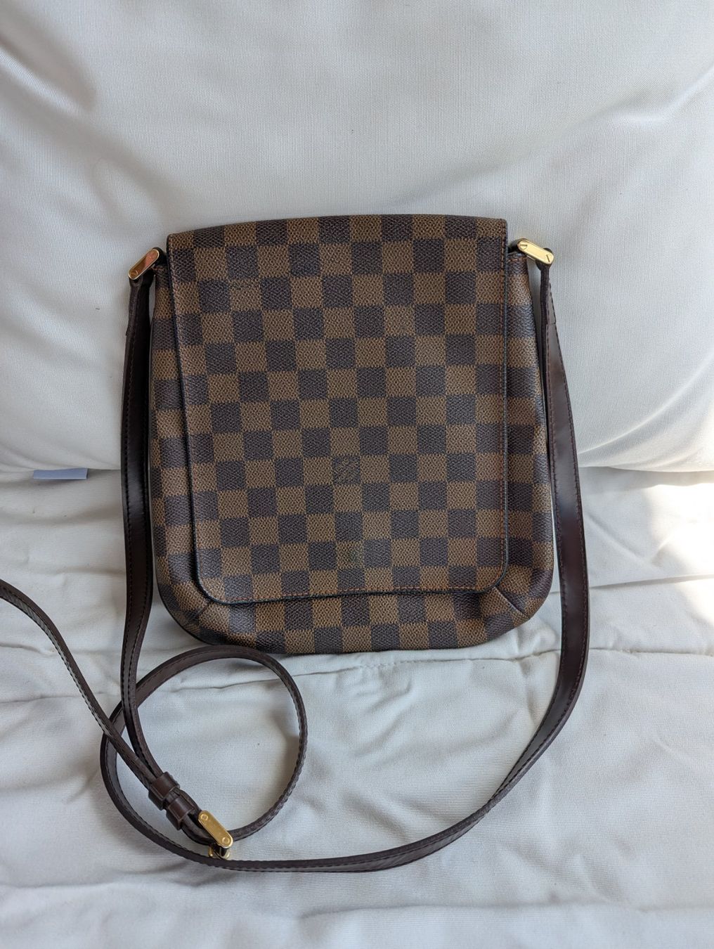 Louis Vuitton Borse da donna: Louis Vuitton Damier Ebene Musette Salsa Umhängetasche – Usato da Seengen venduto da sam_x5tk