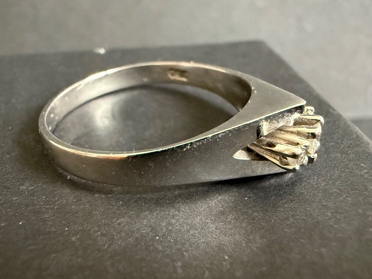 Anelli: Weissgold Ring mit Diamanten 750, 18K – Usato da Spiegel b. Bern venduto da Rogger72 3