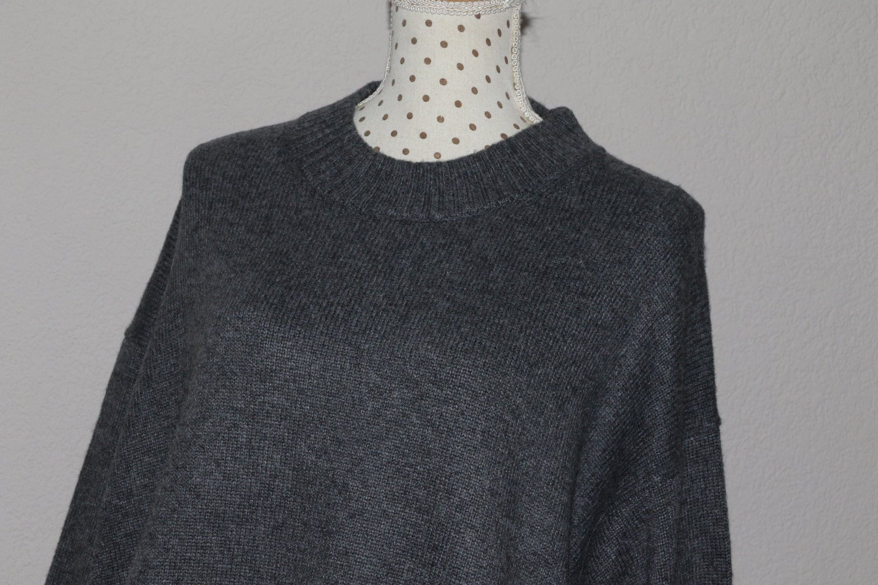 Maglioni & Felpe: Stylischer & warmer Pullover von SYNDICATE Gr.L  NEU – Nuovo e nell'imballaggio originale da Oberwil-Lieli venduto da Svetlana28 6