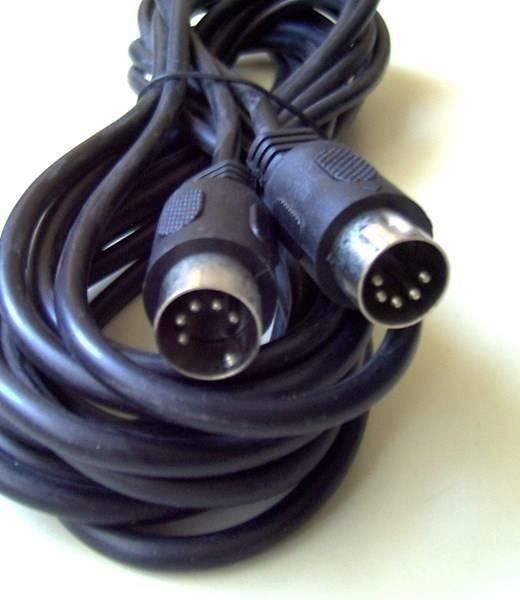 Cavi: Midikabel,cable midi Din-5-Pol-Kabel 5 m – Nuovo e nell'imballaggio originale da Basel venduto da SchoenesWetter