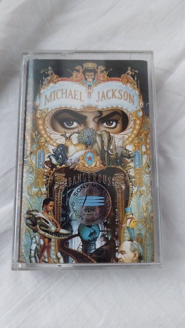 Musicassette: Michael Jackson Dangerous Kassette  – Usato da Einsiedeln venduto da Berndstromberg6
