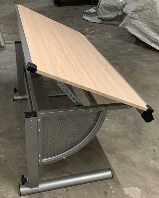 Höhenverstellbarer Schreibtisch für Kinder/Schüler Kaufen auf Ricardo