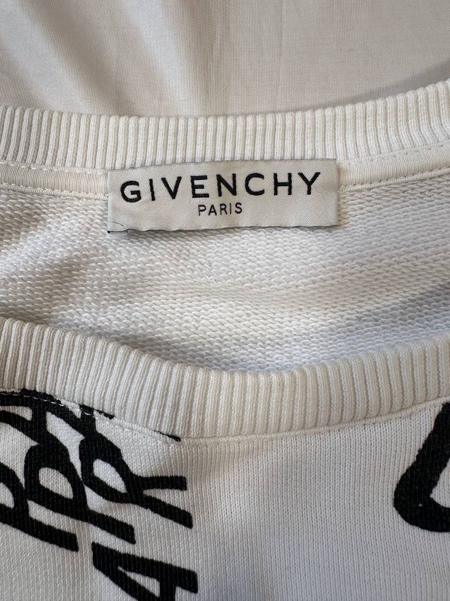 Givenchy Maglioni & Felpe: Givenchy Pullover  – Usato da Pfäffikon ZH venduto da Nataliia. 3