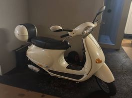 Vespa Piaggio, 50 km/h