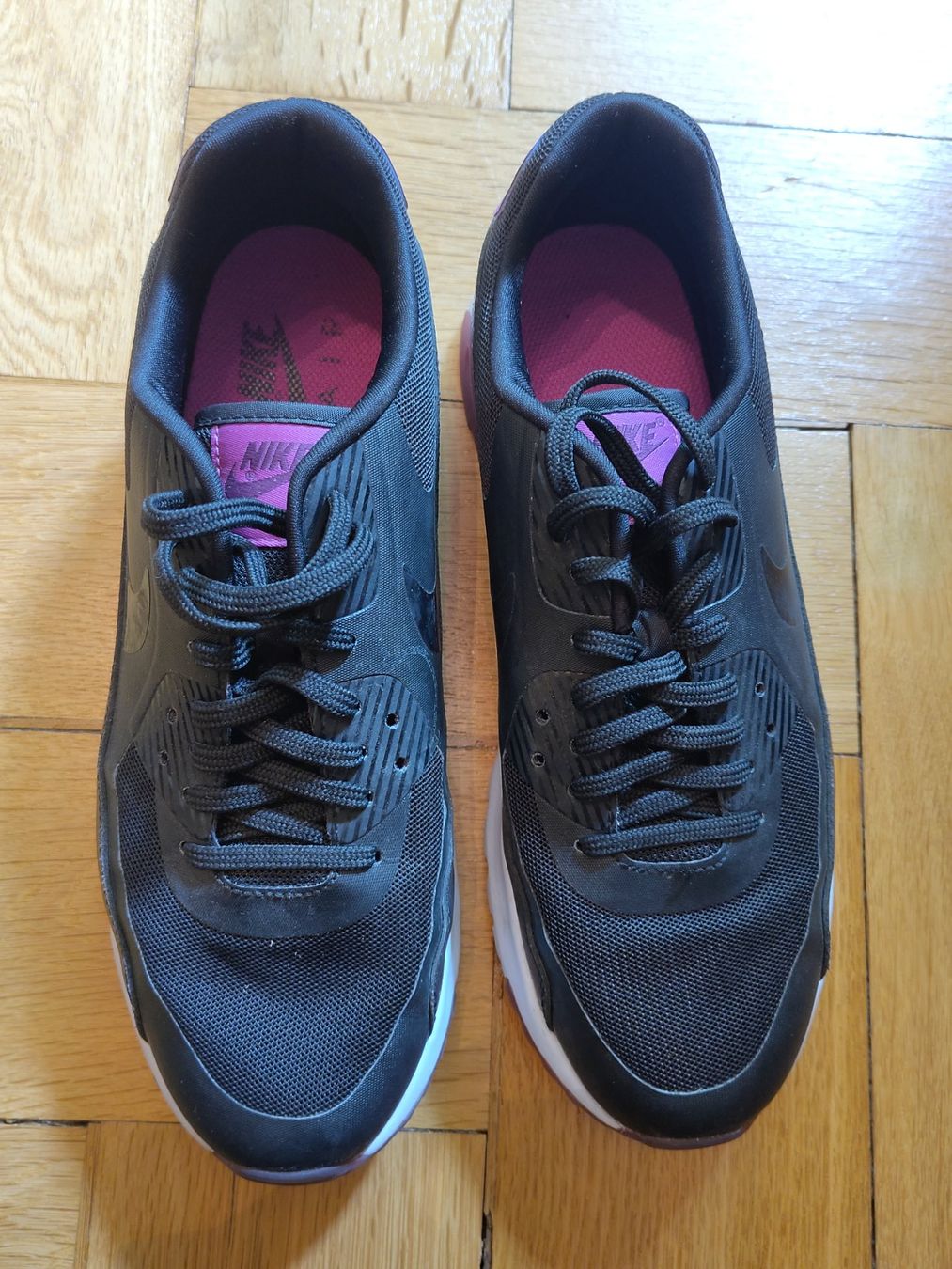 Nike Scarpe da uomo: Sneakers – Usato da Bern venduto da Linii 1