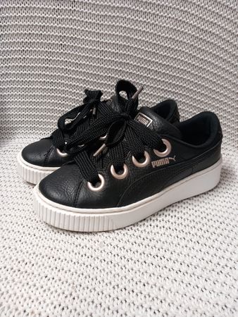 Puma Plateau Sneaker "Kiss Lea", Schwarz, Gr. 37