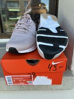 Damen Schuhe Nike Legend Essential Grösse 38 neuwertig