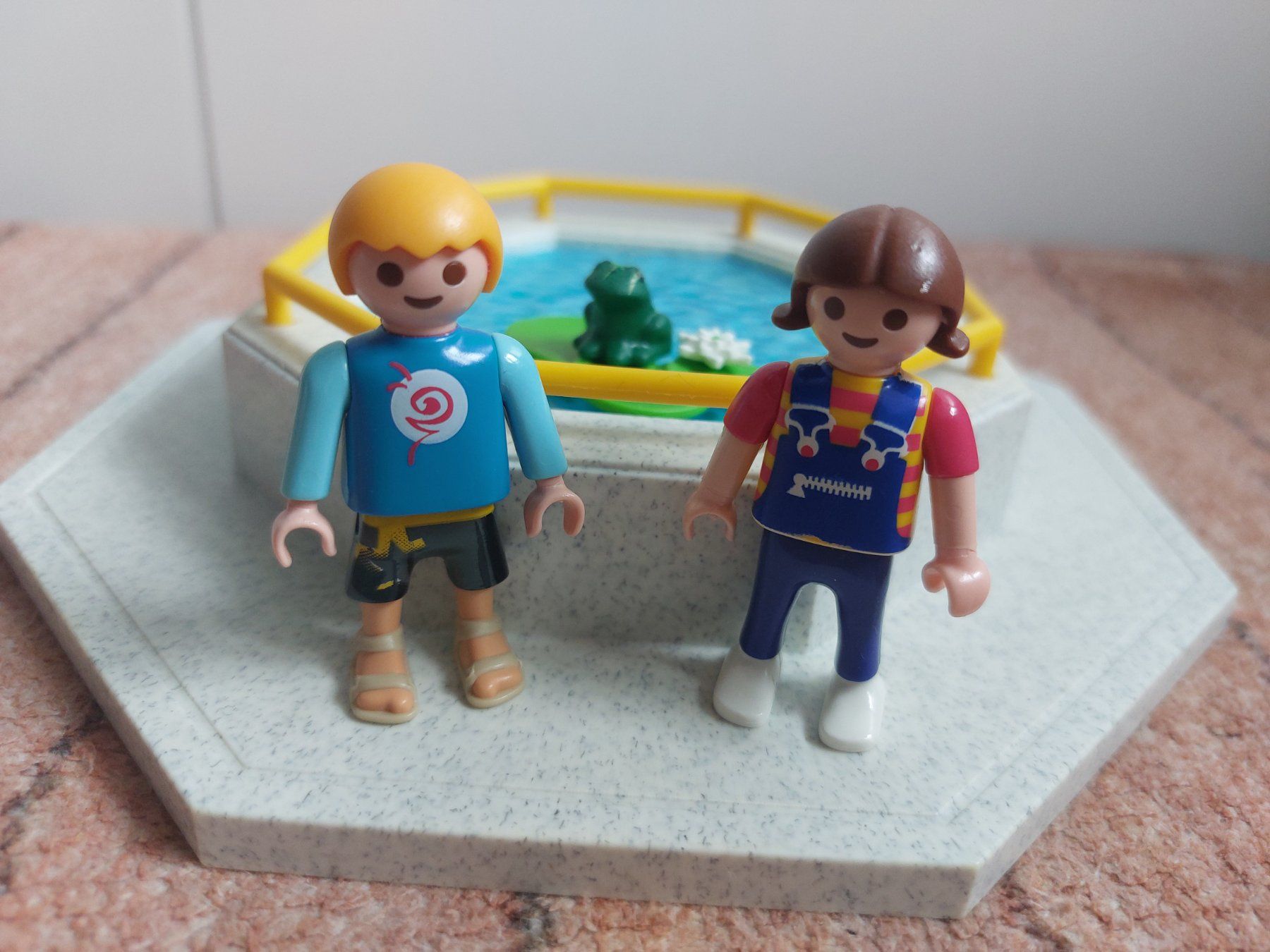 Playmobil Giocattoli: PLAYMOBIL Brunnen – Usato da Balterswil venduto da Steineparadies 2