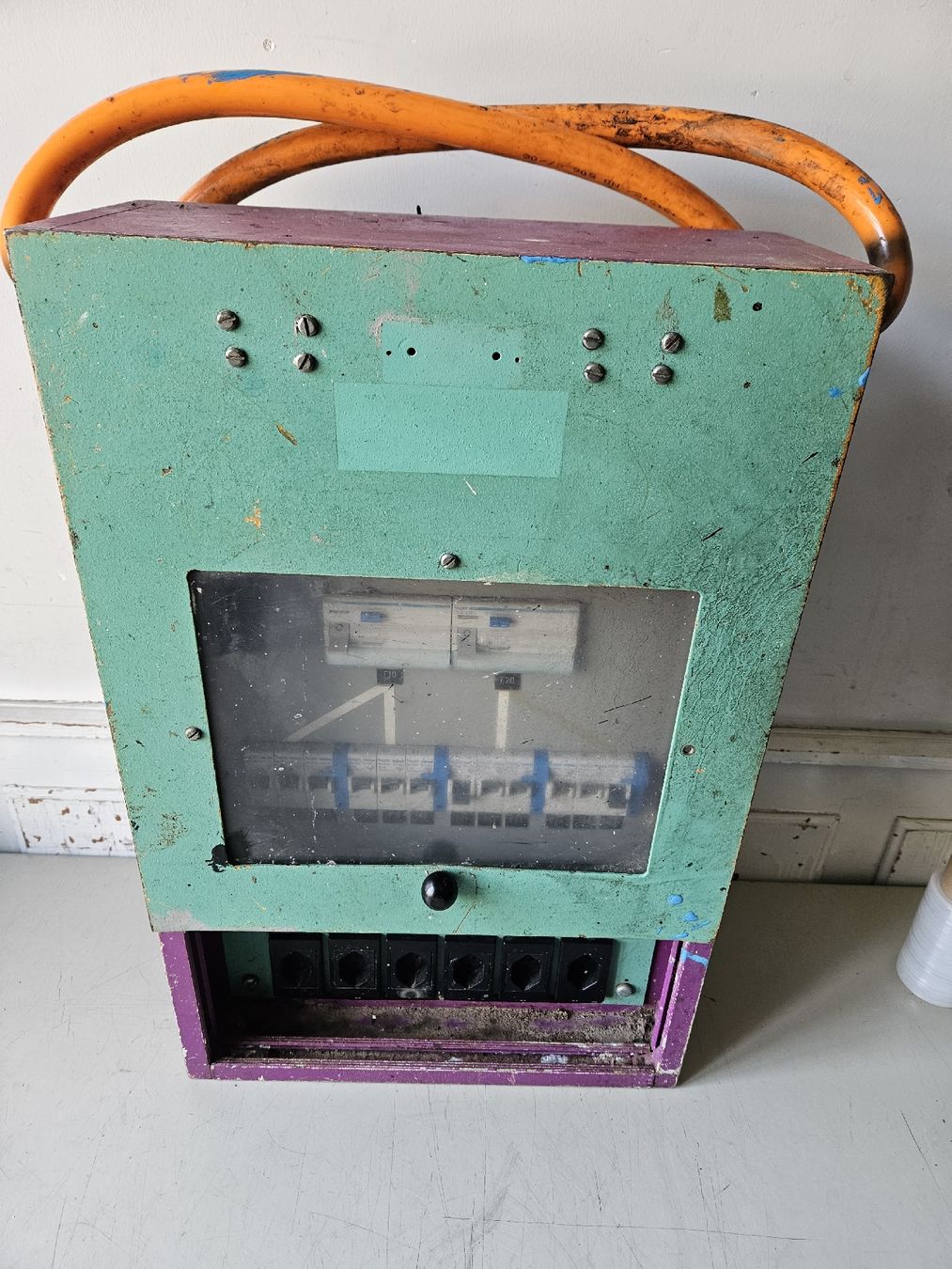 Elettrotecnica: STROMVERTEILER ,ab 79-. – Usato da Oberburg venduto da znas 2