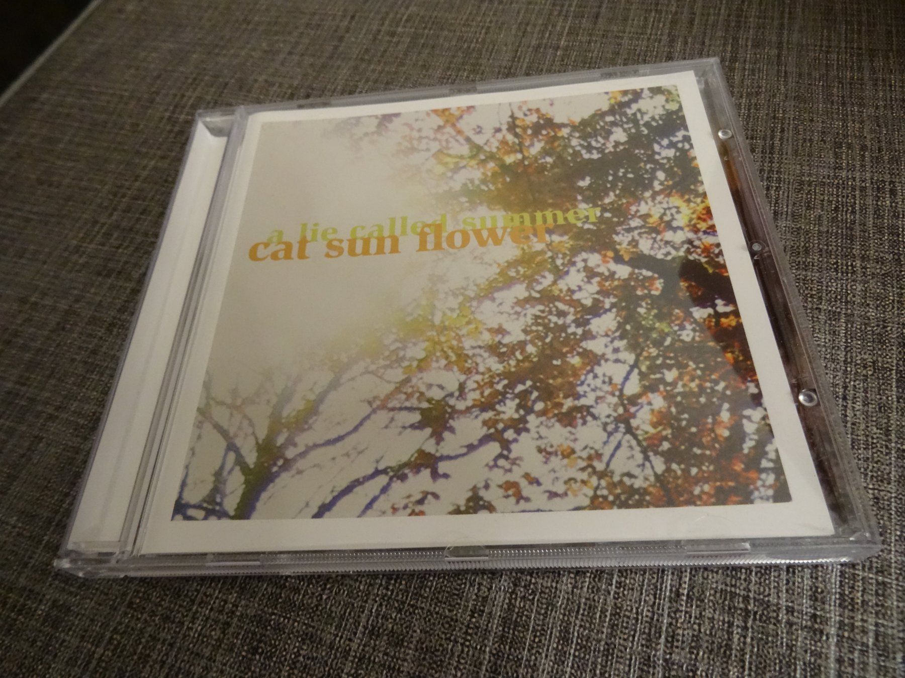CD: Cat Sun Flower - A Lie called Summer CD – Usato da Olten venduto da Disc-Ausverkauf