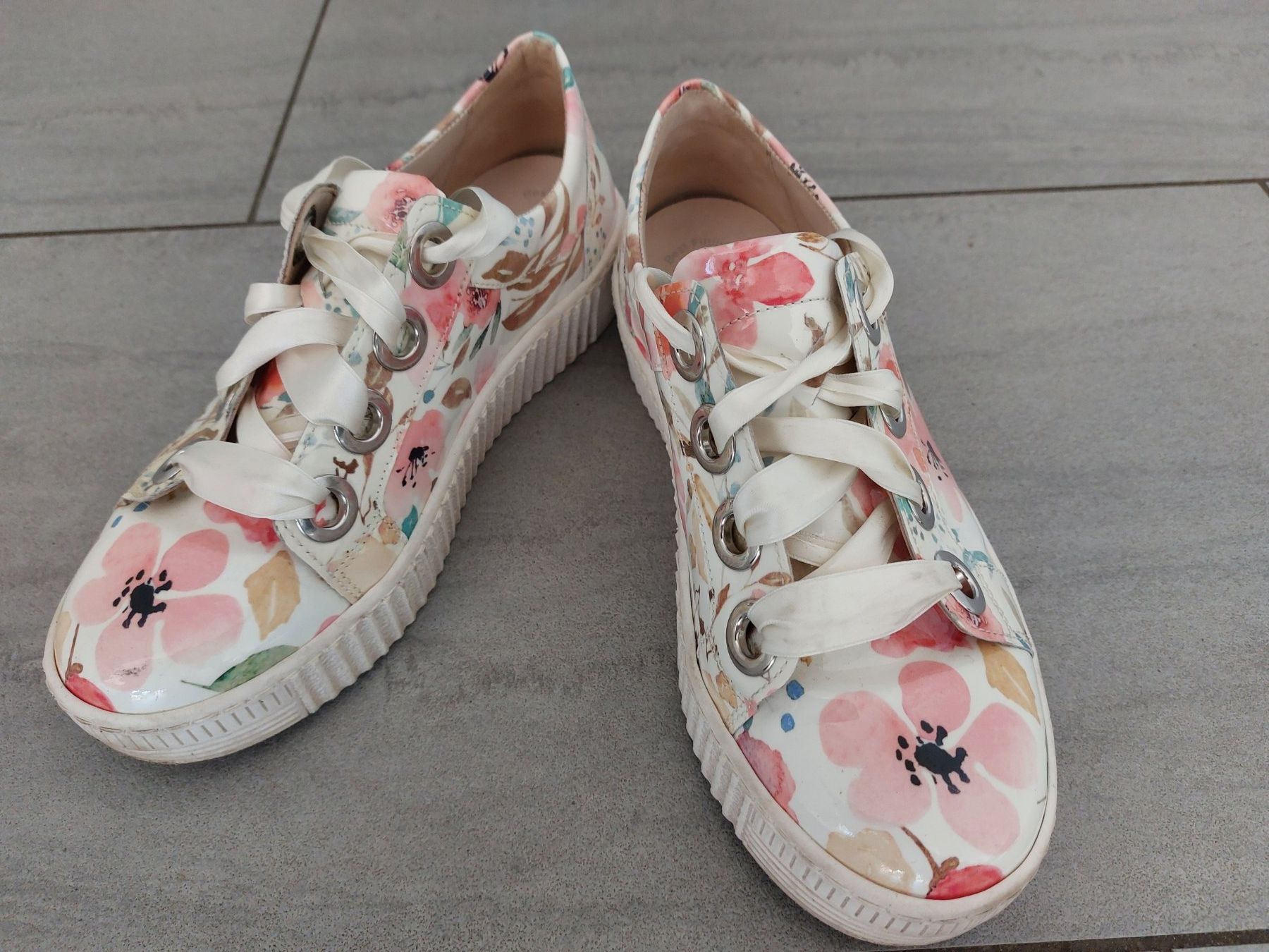 Gabor Scarpe da donna: Sneaker Gabor, Gr. 4 – Usato da Gebenstorf venduto da Rita20