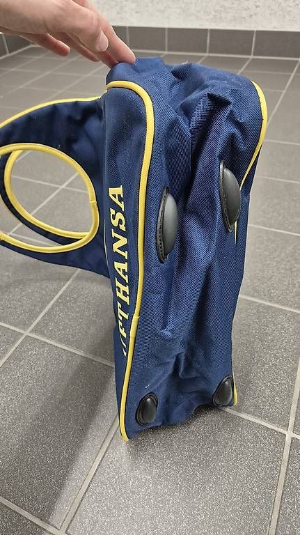Taschen: Lufthansa vintage Tasche – Neu und originalverpackt aus Zuerich von Goldfisch737 3