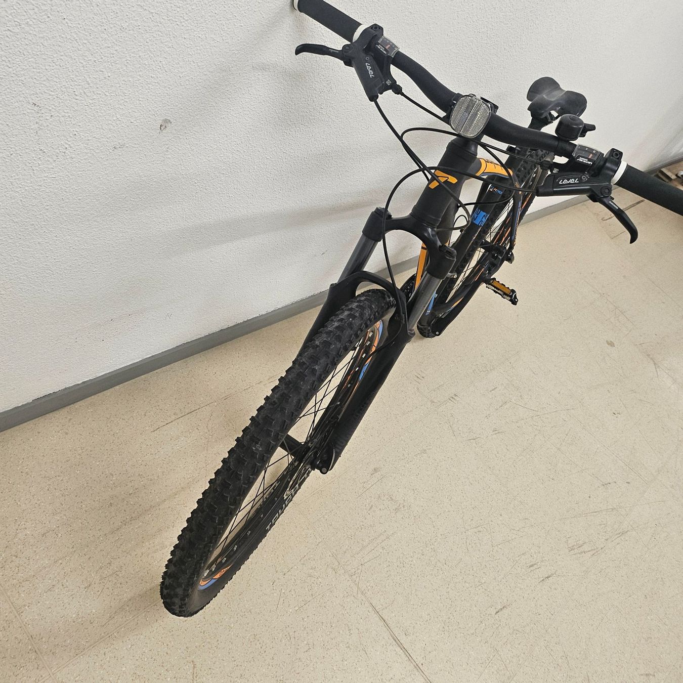 Biciclette: Neuwertiges Mountain Bike 28" – Usato da Kollbrunn venduto da equipe-bachofner.ch 7