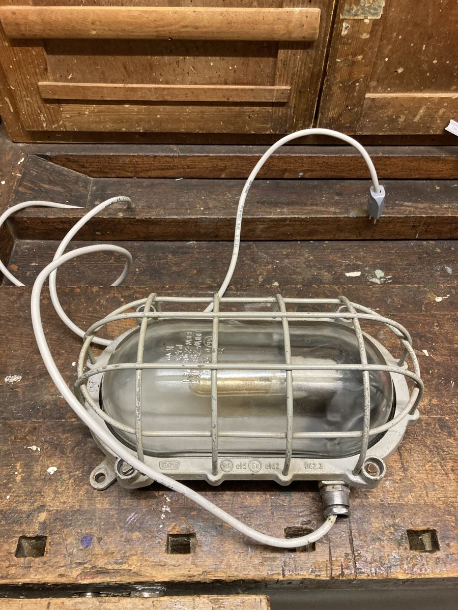 Lampade: Bunkerlampe XL vintage EOW – Usato da Schaffhausen venduto da Mano99 1