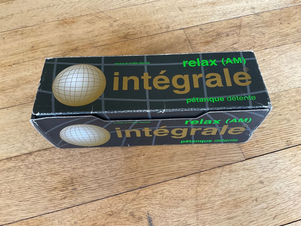 Boules de pétanque sales ? Ces astuces les rendent comme neuves