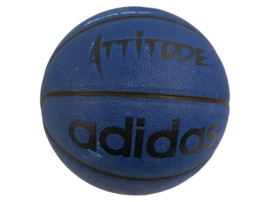 Adidas Palloni: ADIDAS ATTITUDE Basketball – Usato da Hünenberg venduto da Restwert_Zug