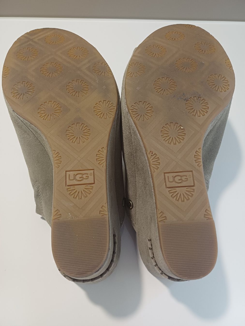 Ugg Scarpe da donna: tolle, 1x getragene UGG Keilsandalen – Nuovo (secondo la descrizione) da Goldach venduto da Requiliz 3