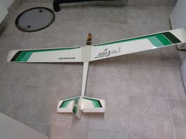 RC Segelflieger ( älteres Modell )