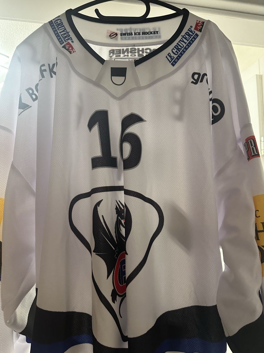 Fribourg-Gottéron Canottiere & Pantaloni: Maillot gotteron diaz XL – Nuovo (secondo la descrizione) da Grancy venduto da arn_lmj6