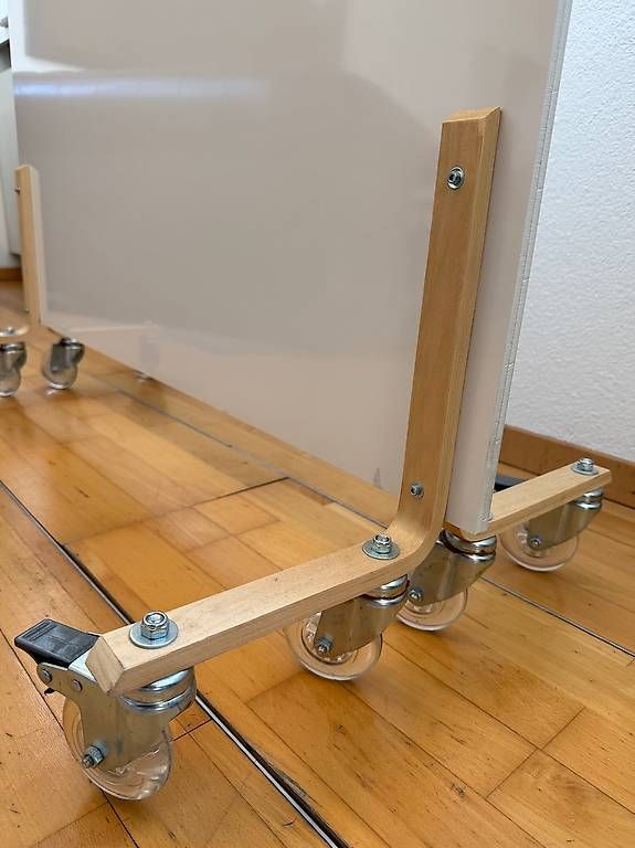 Wandtafeln: Mobiles, freistehendes Whiteboard, magnetisch, doppelseitig – Gebraucht aus Zürich von adr_j9t2 3