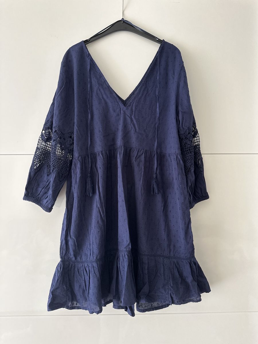 Kleider: Sommerkleid dunkelblau mit Spitzenmuster, Gr. M – Gebraucht aus Zürich von  1