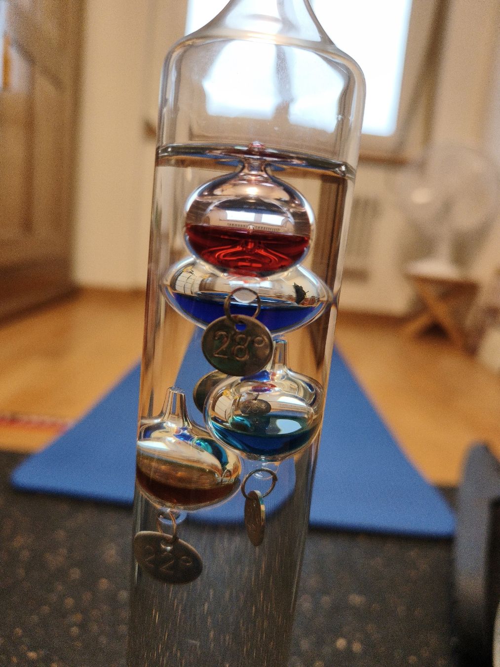 Sonstiges für Haushalt & Wohnen: Galileo-Thermometer Dekoration 45cm – Gebraucht aus Düdingen von flipsii 1