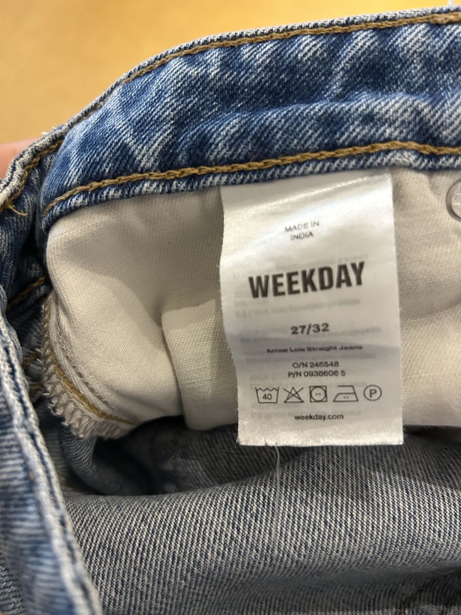 Weekday Jeans: weekday jeans gr. 27/32 – Usato da Schmitten FR venduto da let_k9yc 3