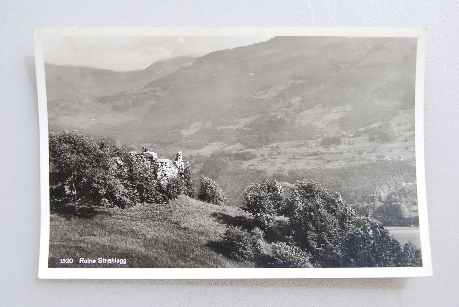 Cartes postales: AK Ruine Strahlegg – D'occasion à Rüfenacht BE par Toro06