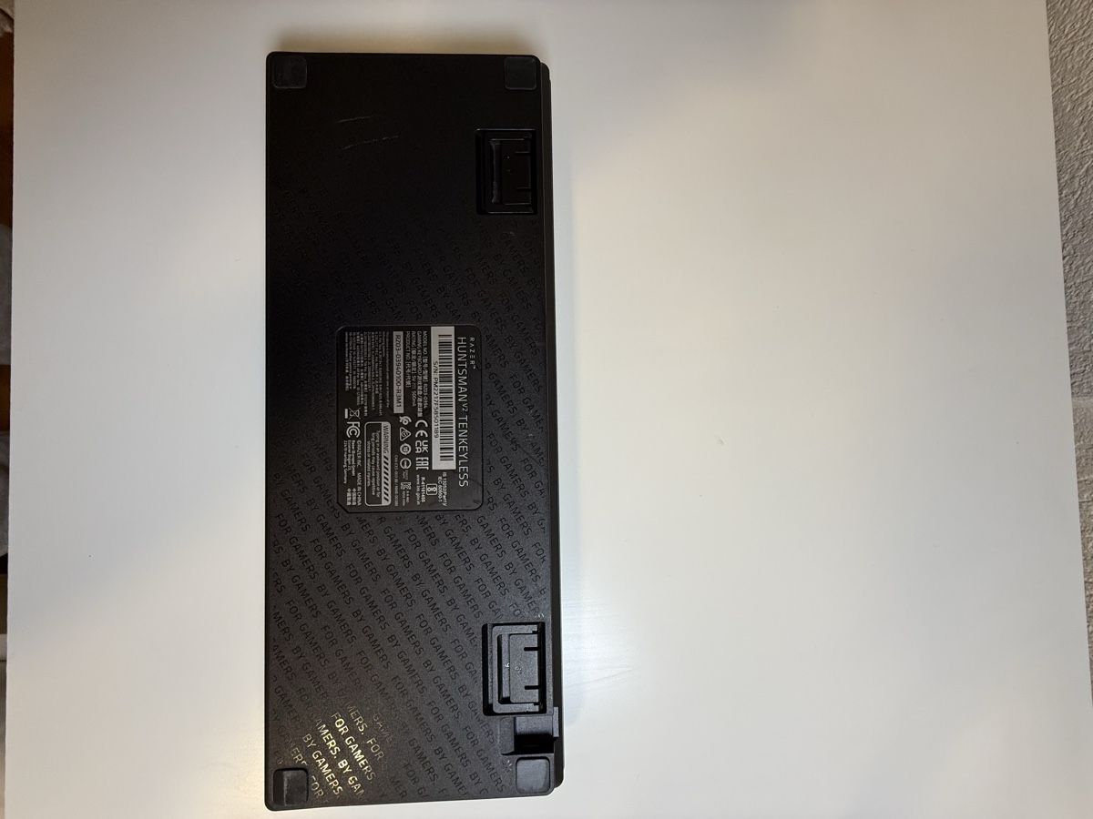 Razer Tastiere: Razer V2 Tenkeyless Keyboard – Usato da Genève venduto da ali_5msd 2