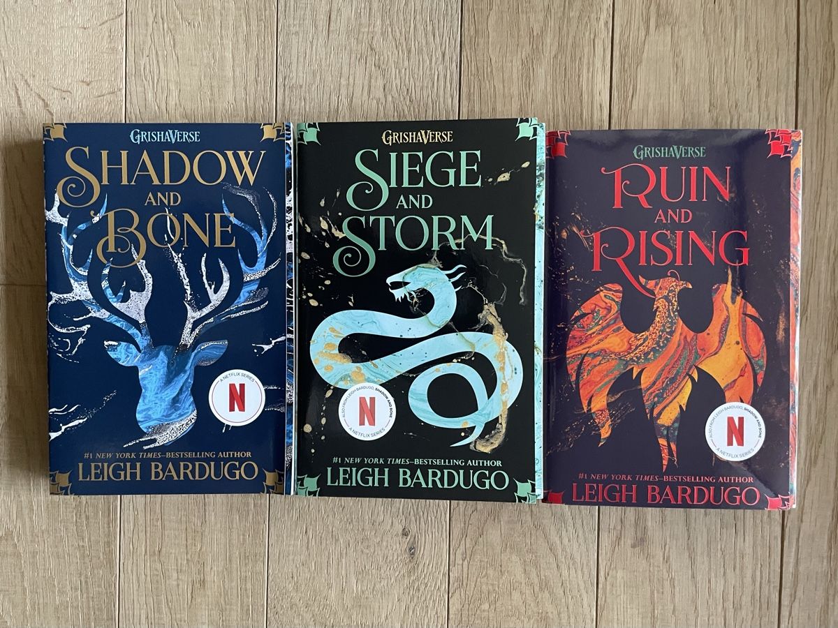 Livres: Shadow and Bone Trilogie – D'occasion à Zug par job_pbw9 4