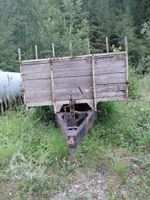 Kipper und Anhänger 