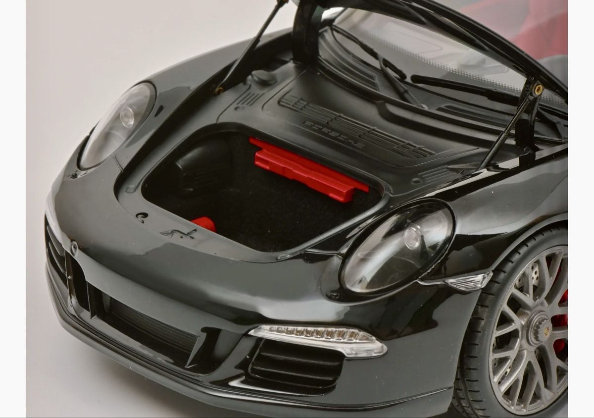 Porsche Modellini d'auto: PORSCHE 911 CARRERA 4 GTS TARGA  – Nuovo e nell'imballaggio originale da Erlenbach i. S. venduto da MB-Next-Level 8